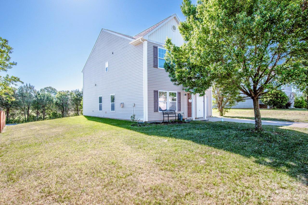123 Kingsgate Court Statesville NC 28625