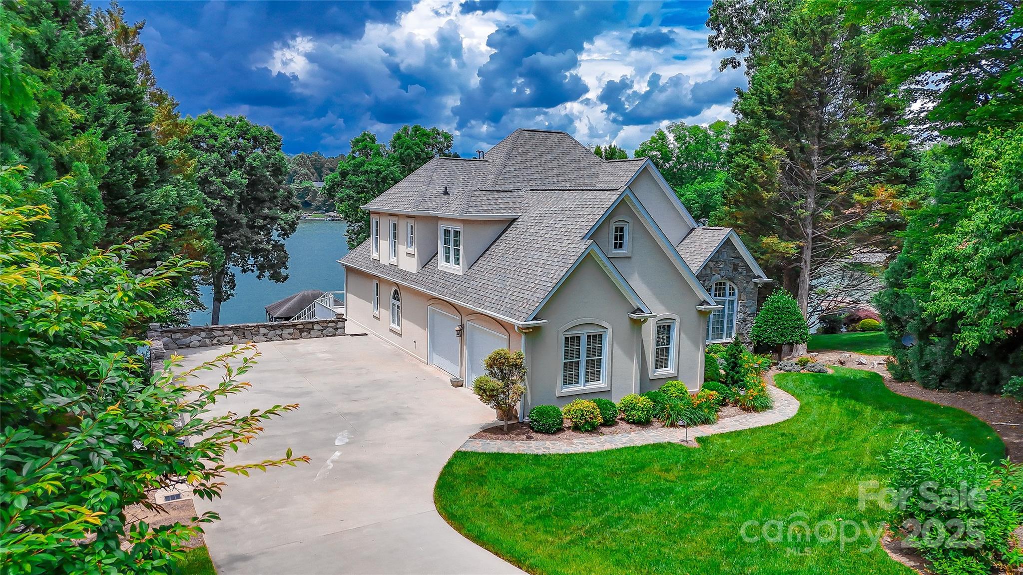 1563 Calls Lodge Court Morganton NC 28655