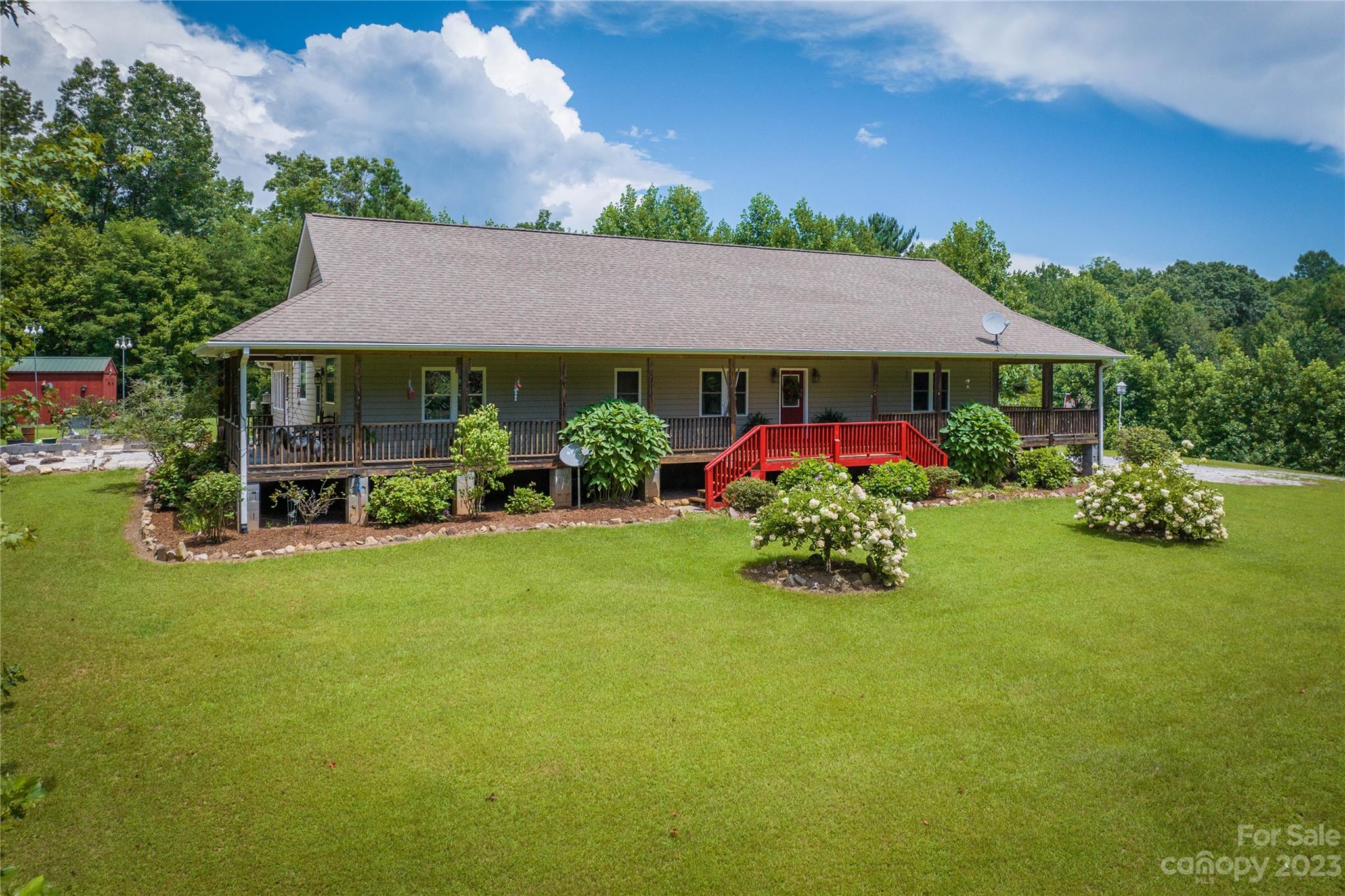 1331 Paddys Creek Road Nebo NC 28761
