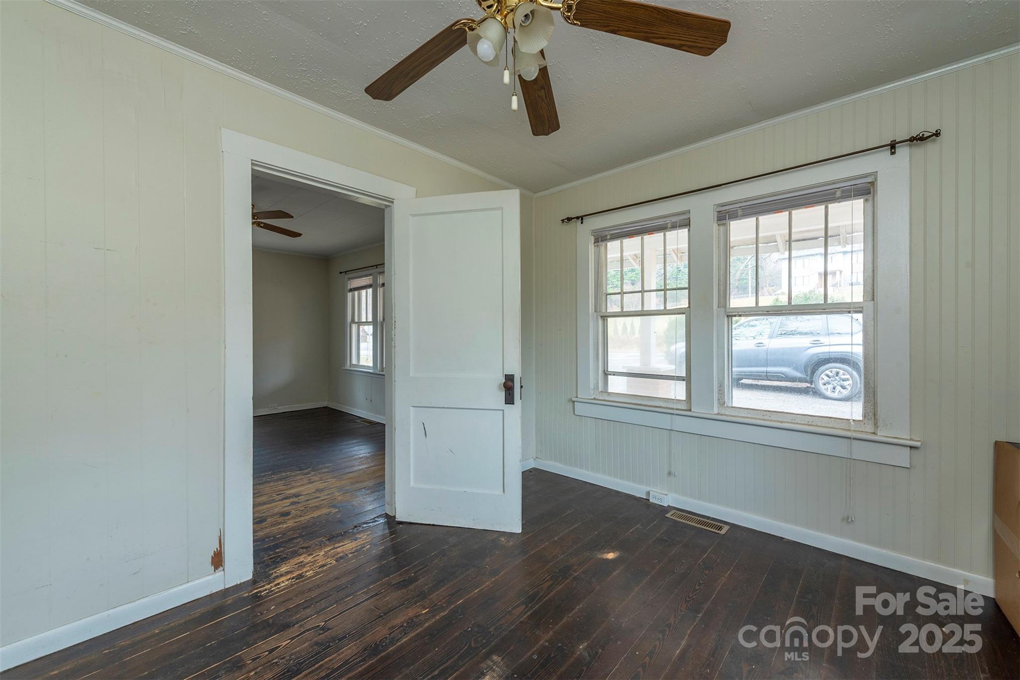 657 Old Fort Road Fairview NC 28730