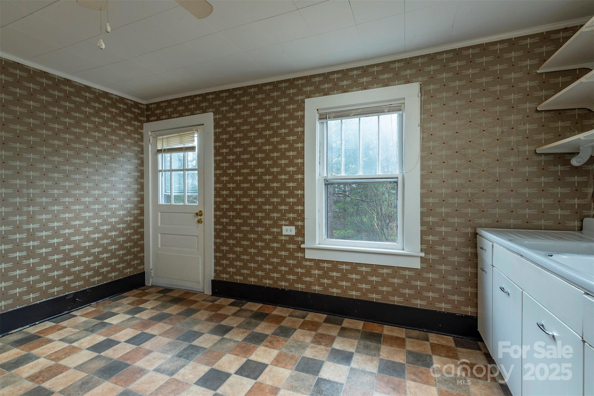 657 Old Fort Road Fairview NC 28730