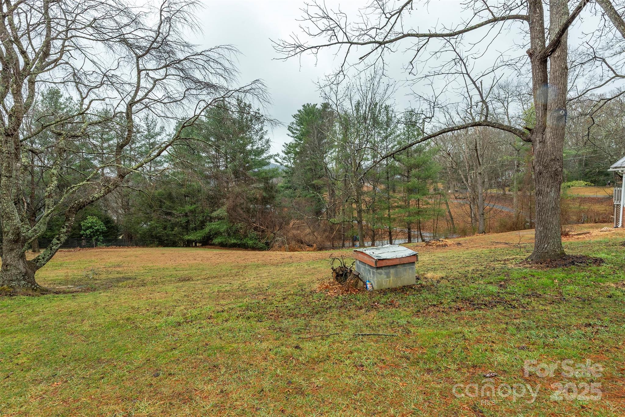657 Old Fort Road Fairview NC 28730