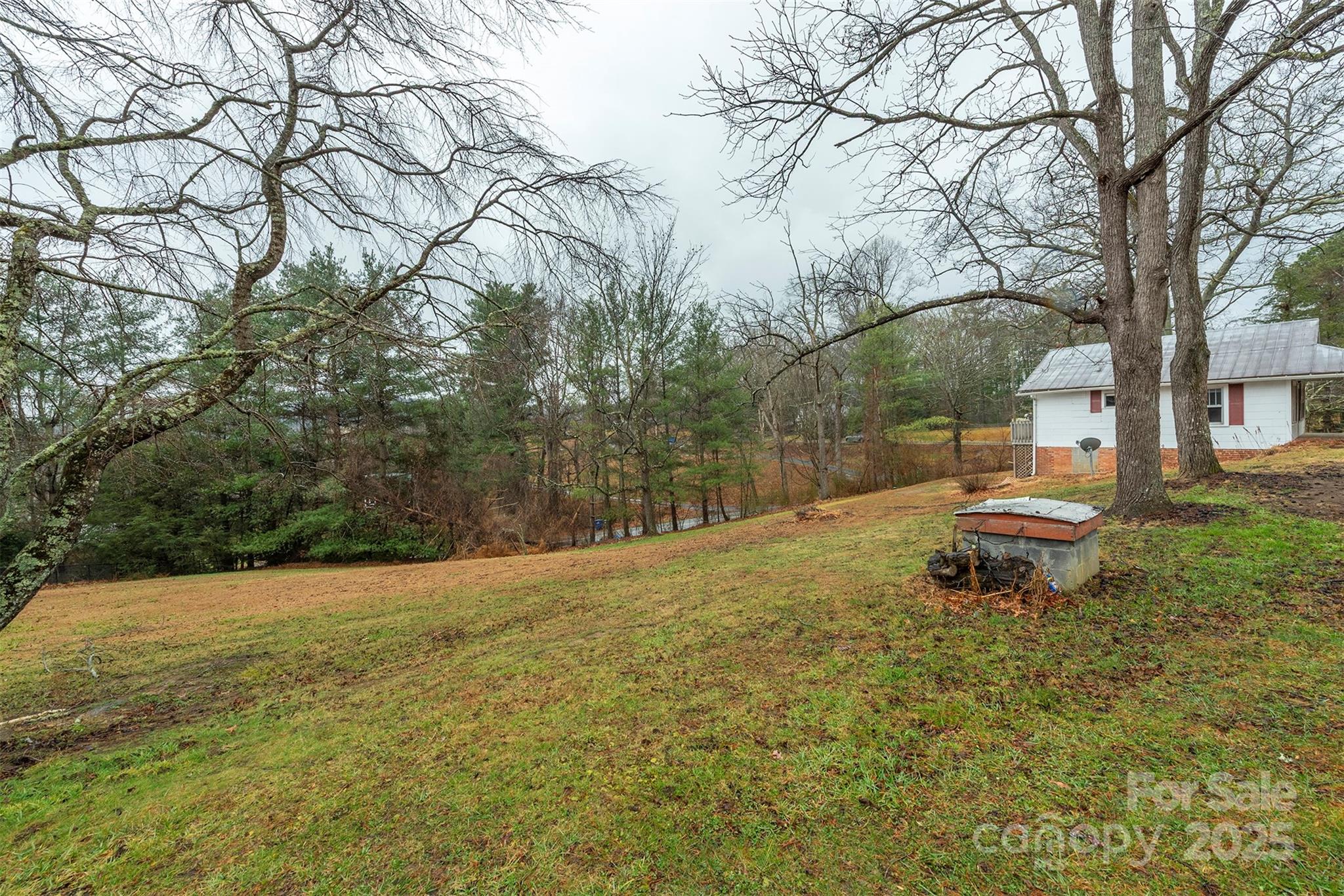657 Old Fort Road Fairview NC 28730