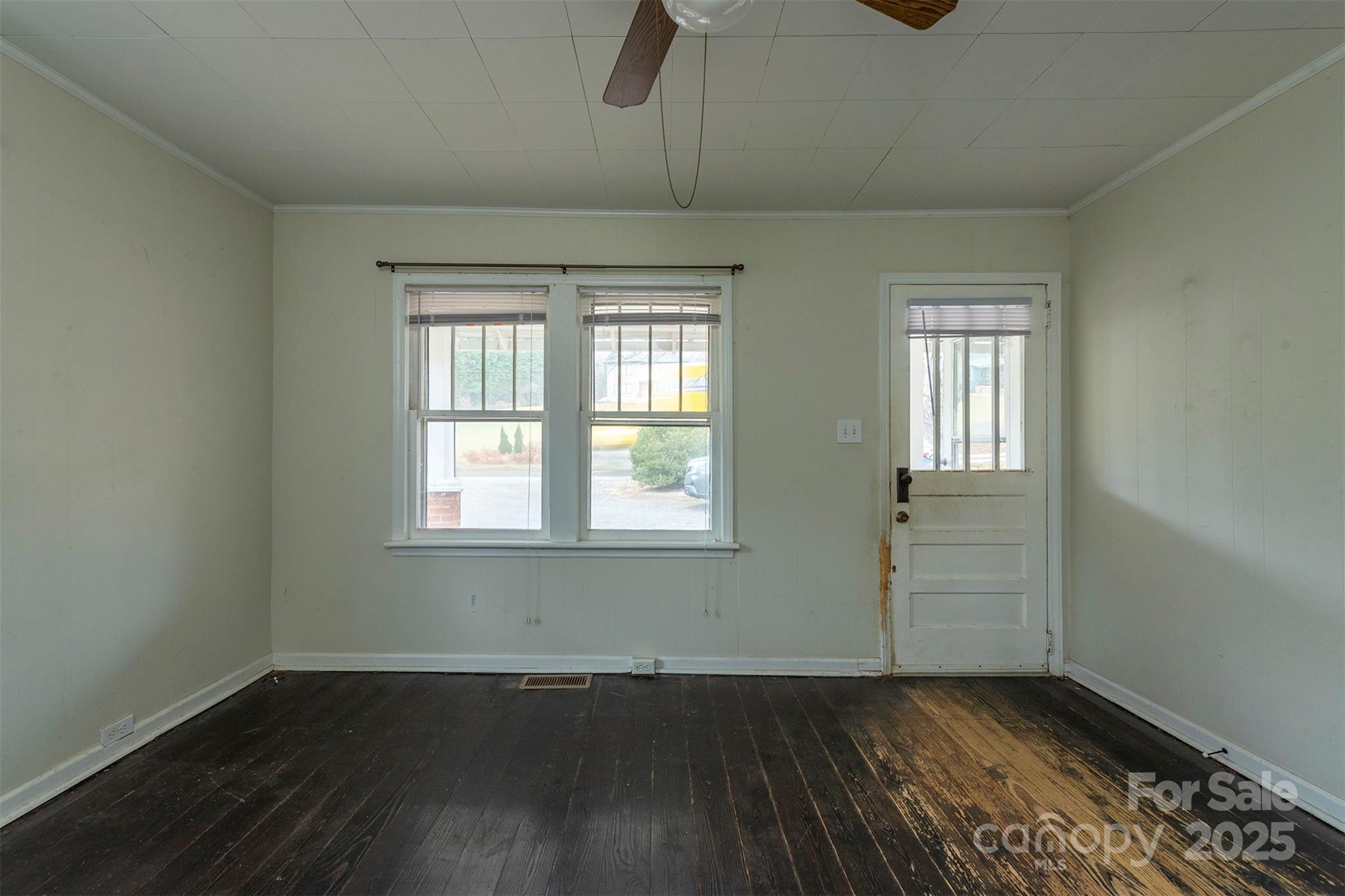 657 Old Fort Road Fairview NC 28730