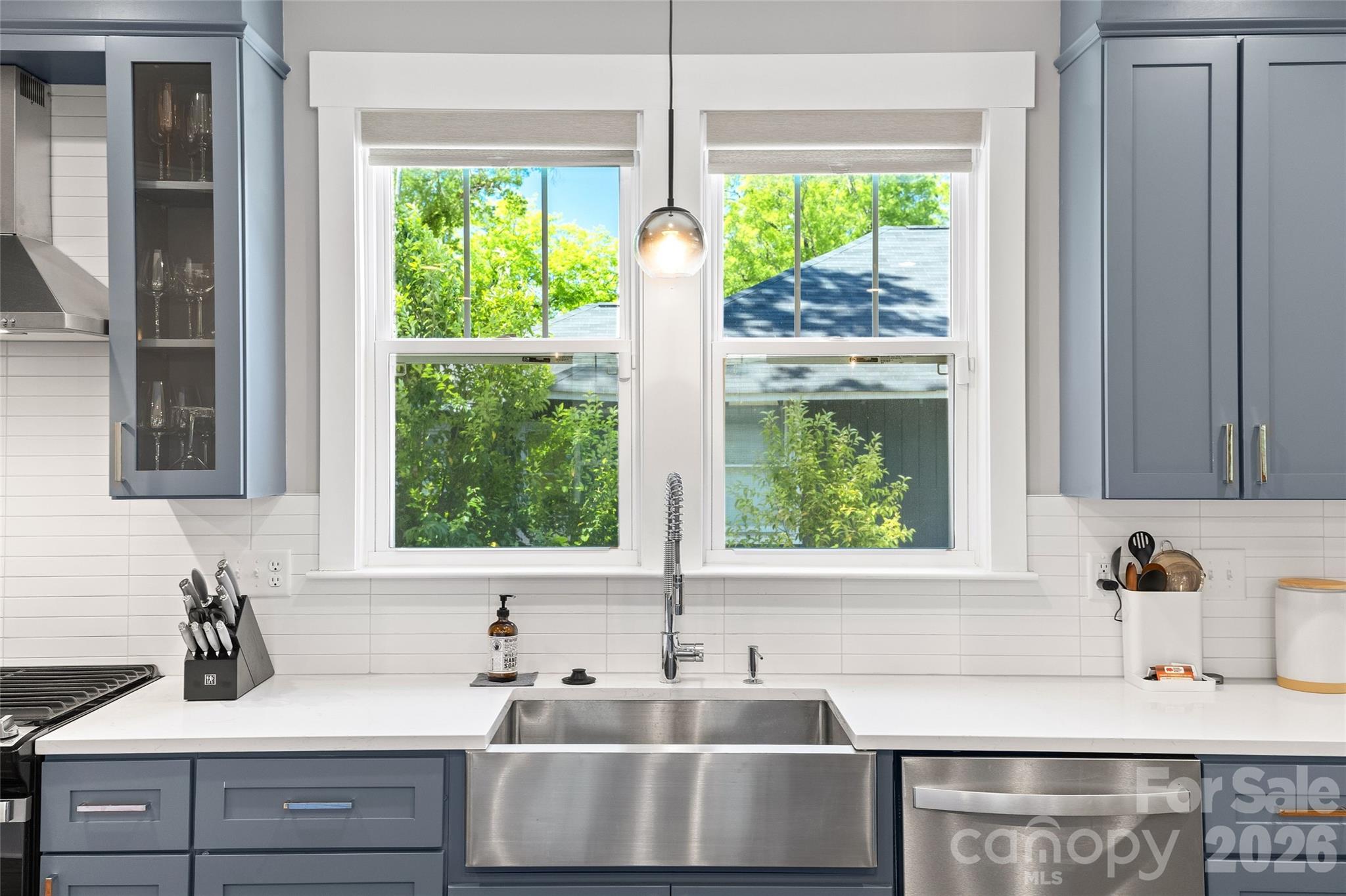 2315 Dundeen Street Charlotte NC 28216