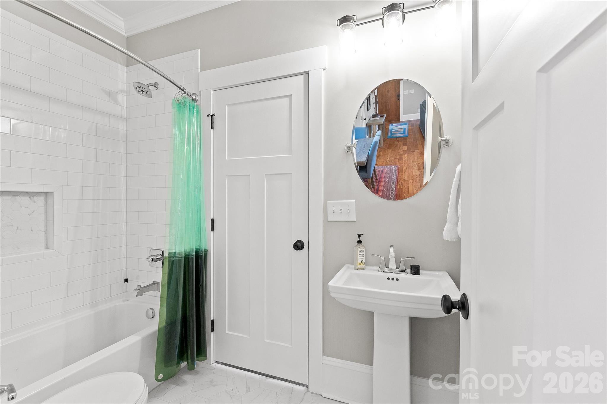 2315 Dundeen Street Charlotte NC 28216