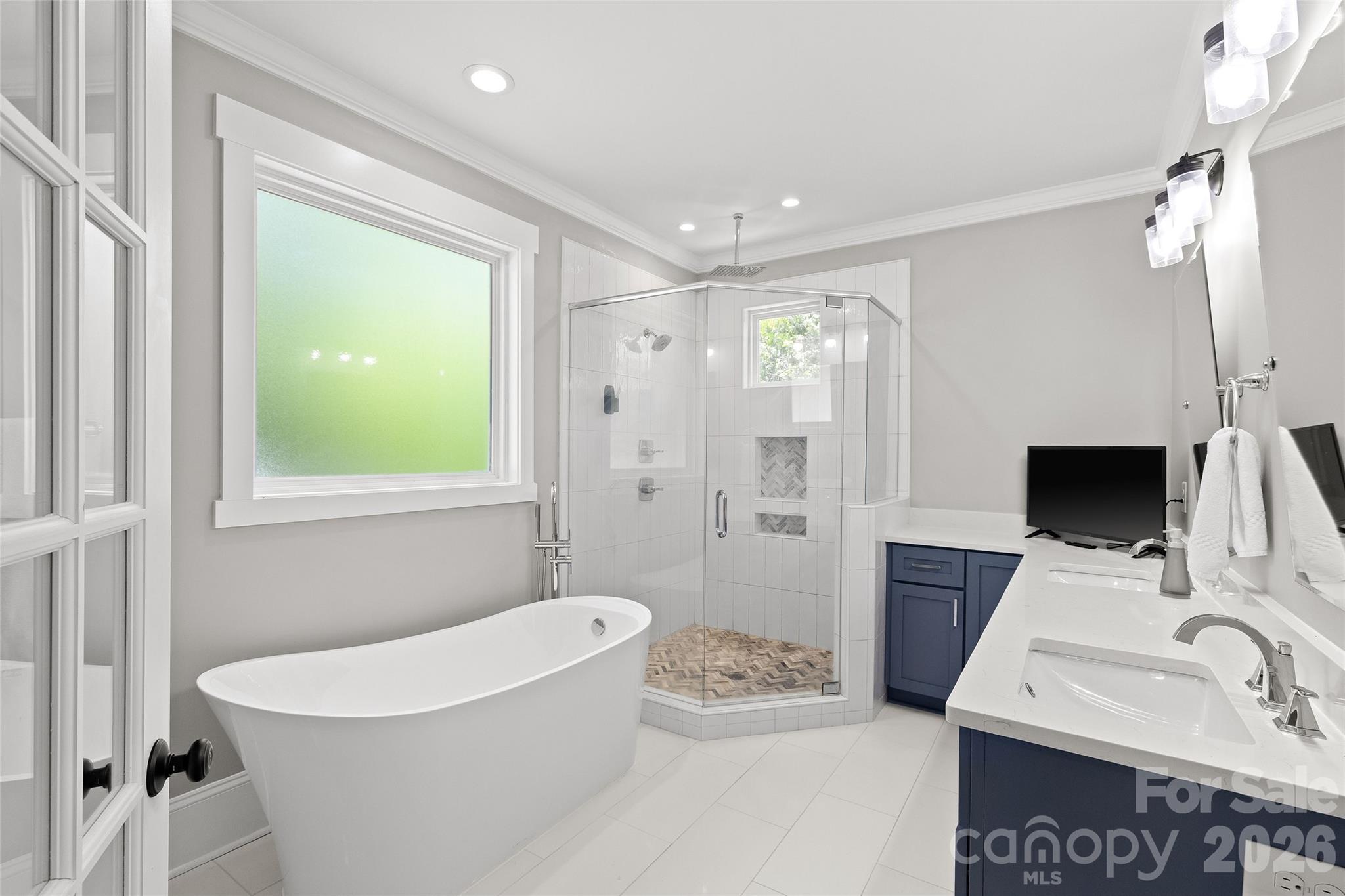 2315 Dundeen Street Charlotte NC 28216