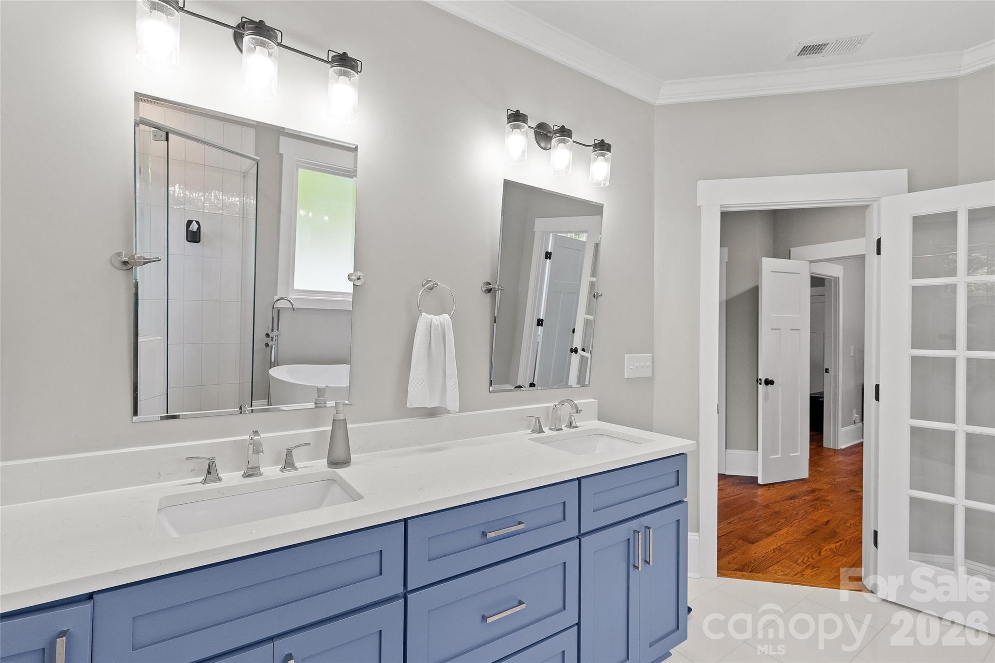 2315 Dundeen Street Charlotte NC 28216