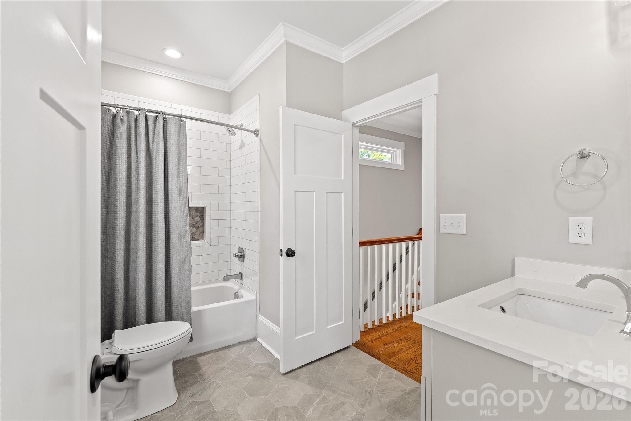 2315 Dundeen Street Charlotte NC 28216