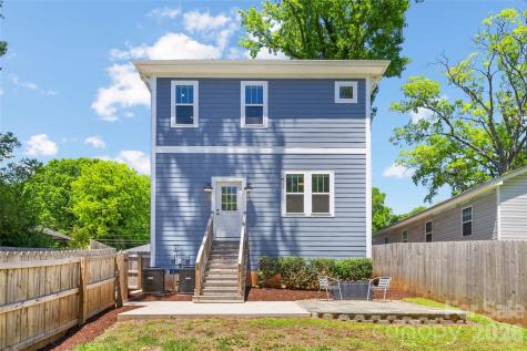 2315 Dundeen Street Charlotte NC 28216
