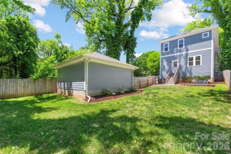 2315 Dundeen Street Charlotte NC 28216