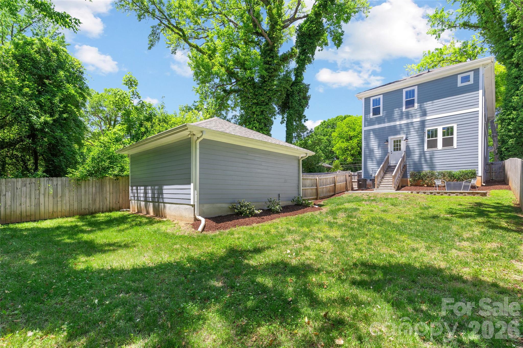 2315 Dundeen Street Charlotte NC 28216