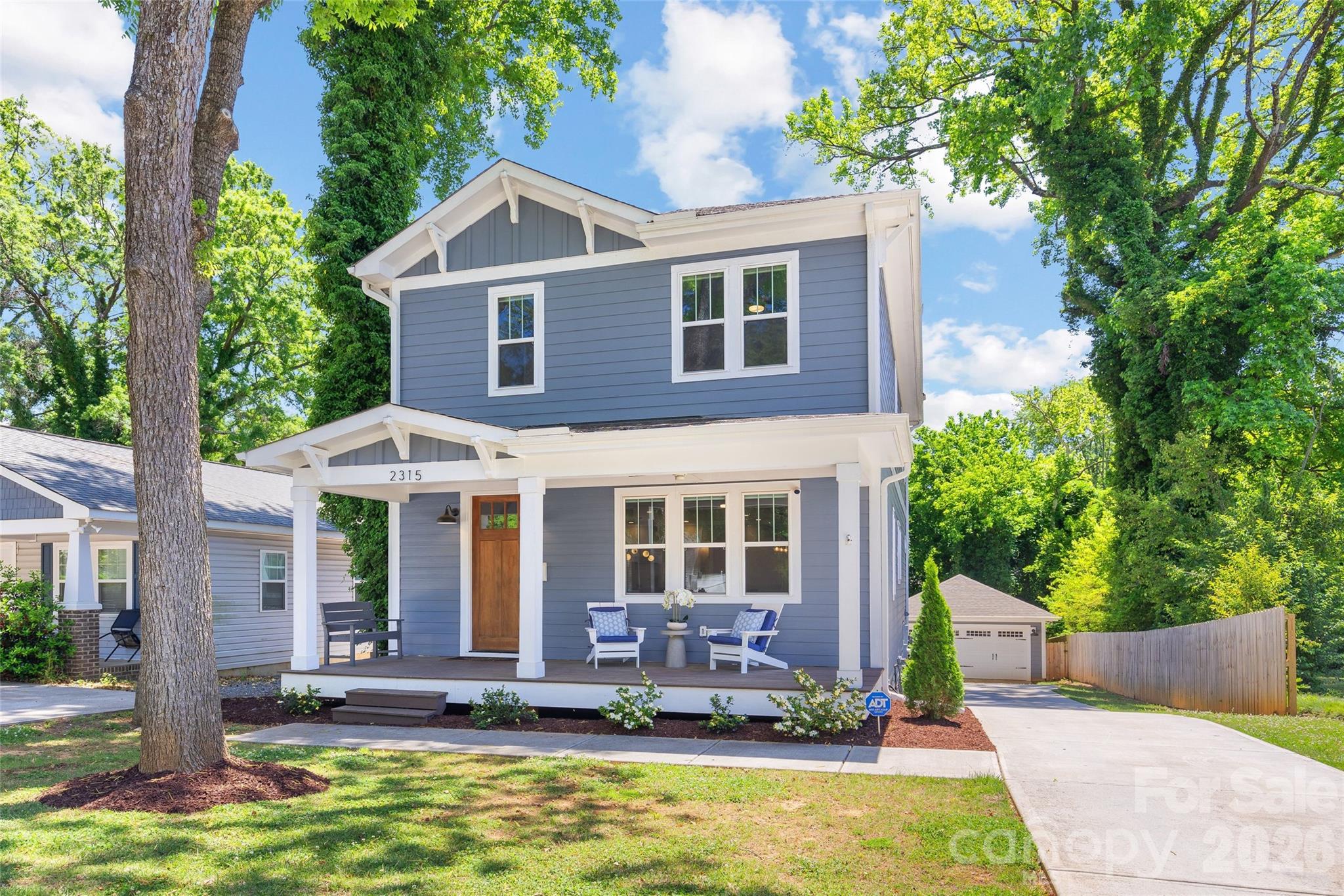 2315 Dundeen Street Charlotte NC 28216