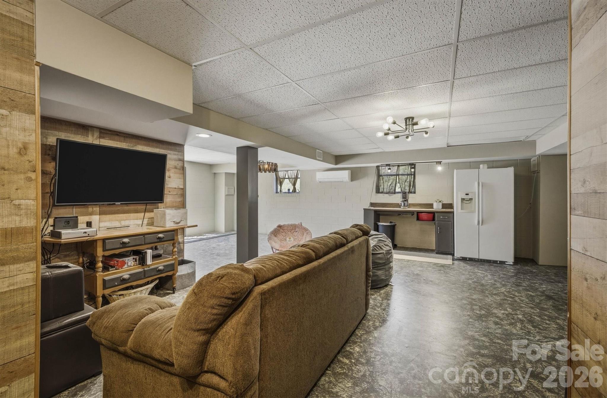 900 Magnolia Avenue NE Valdese NC 28690