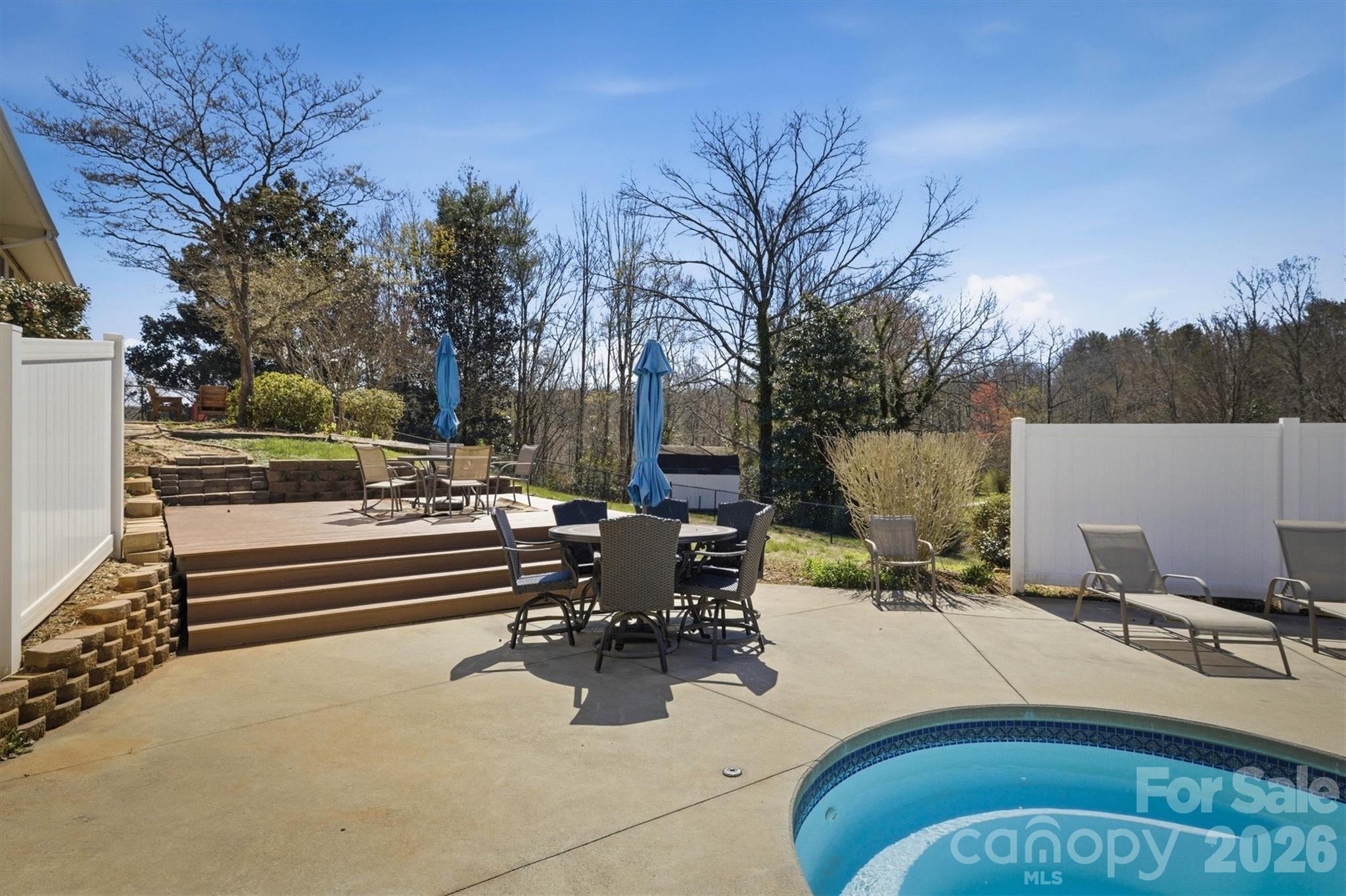 900 Magnolia Avenue NE Valdese NC 28690