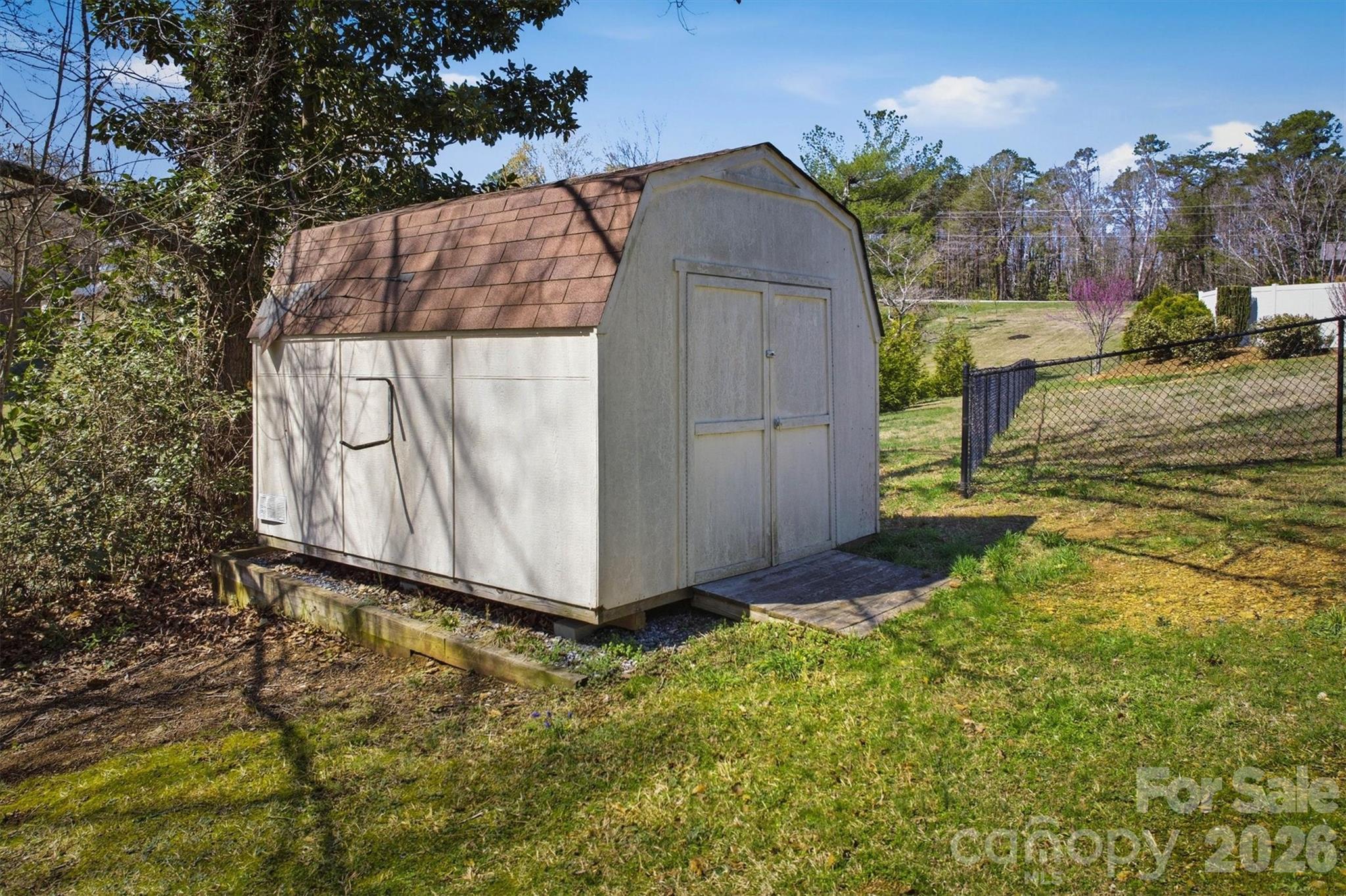 900 Magnolia Avenue NE Valdese NC 28690