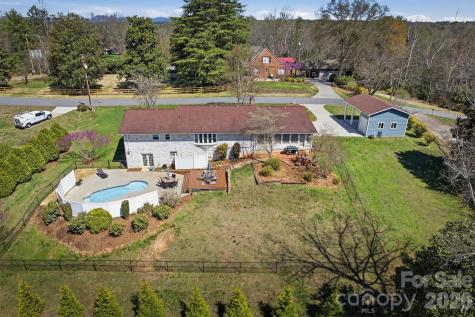900 Magnolia Avenue NE Valdese NC 28690