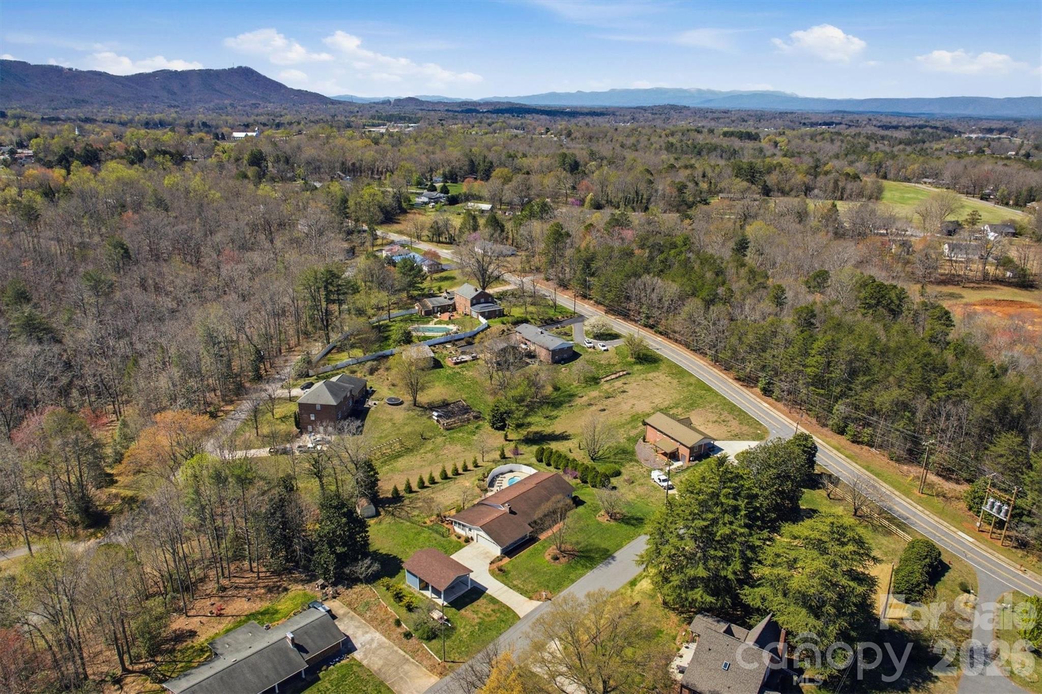 900 Magnolia Avenue NE Valdese NC 28690