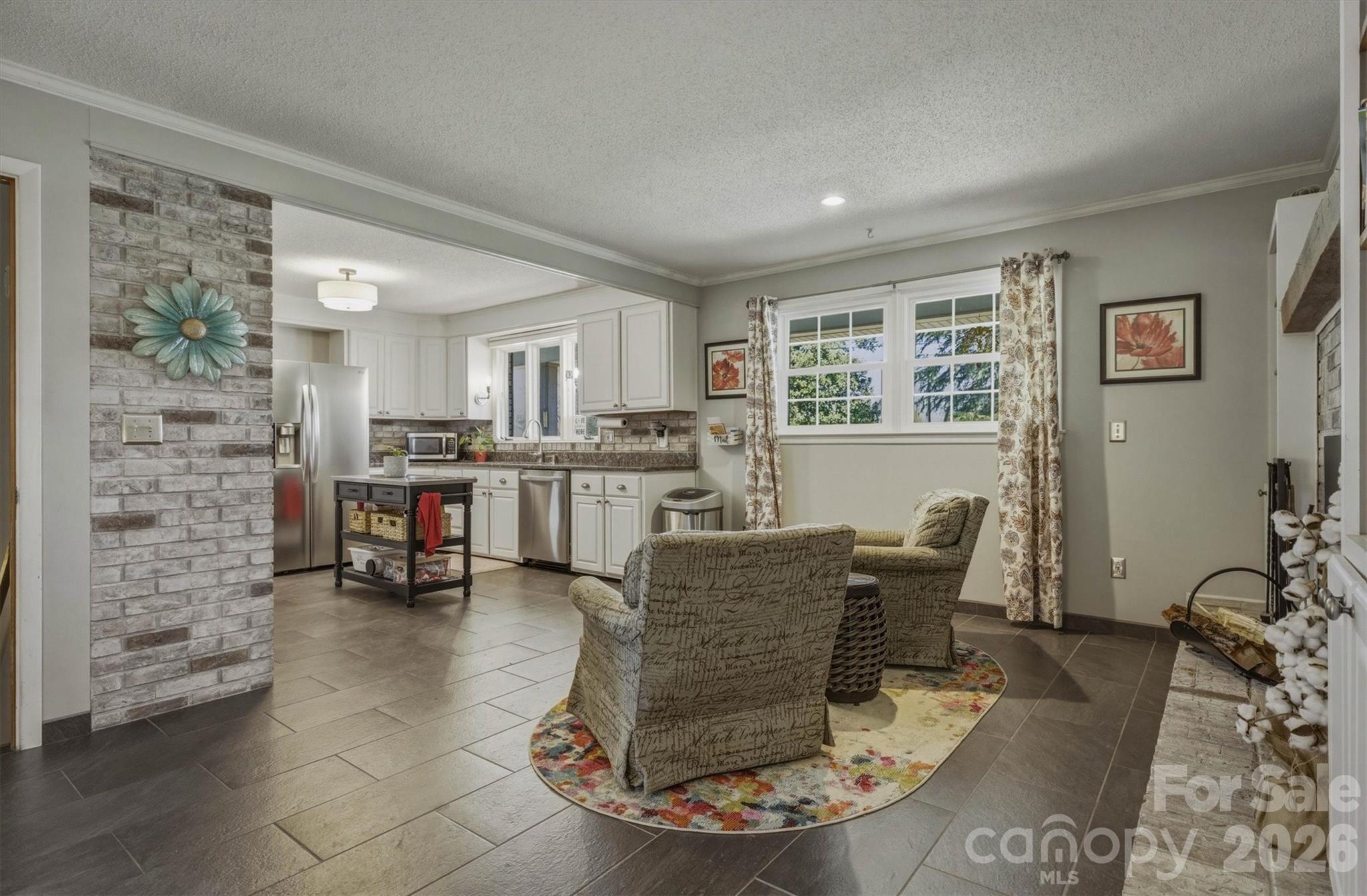 900 Magnolia Avenue NE Valdese NC 28690