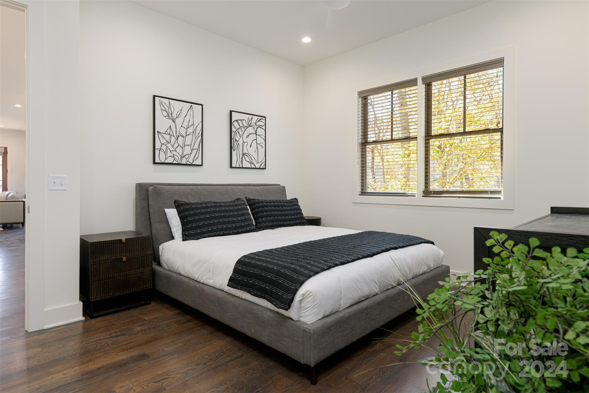 10 Keats Road Black Mountain NC 28711