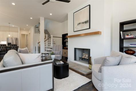 10 Keats Road Black Mountain NC 28711