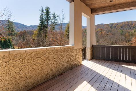 10 Keats Road Black Mountain NC 28711