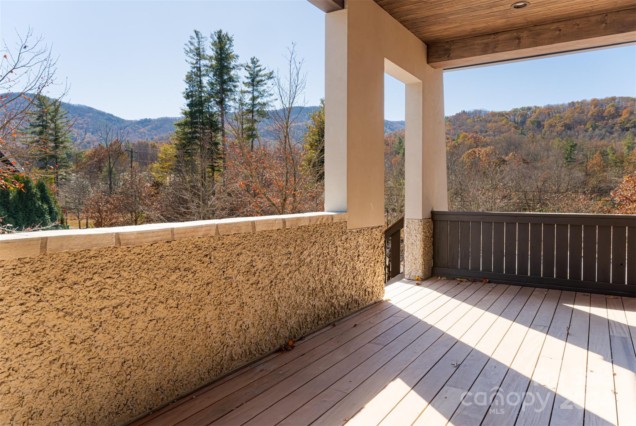 10 Keats Road Black Mountain NC 28711