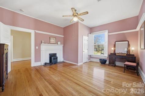 15 Kings Mountain Street York SC 29745