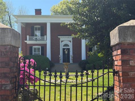 15 Kings Mountain Street York SC 29745