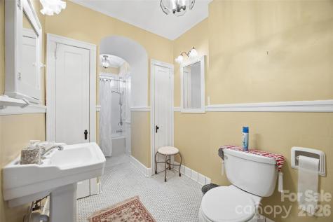 15 Kings Mountain Street York SC 29745