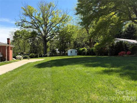 15 Kings Mountain Street York SC 29745