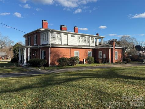 15 Kings Mountain Street York SC 29745