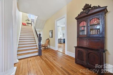 15 Kings Mountain Street York SC 29745