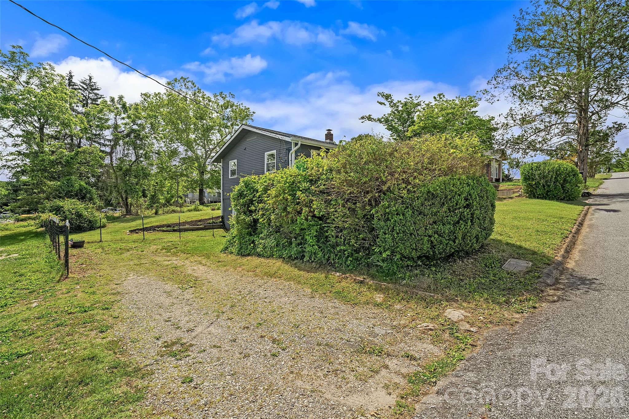 708 Prince Drive Hendersonville NC 28791