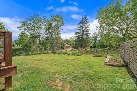 708 Prince Drive Hendersonville NC 28791