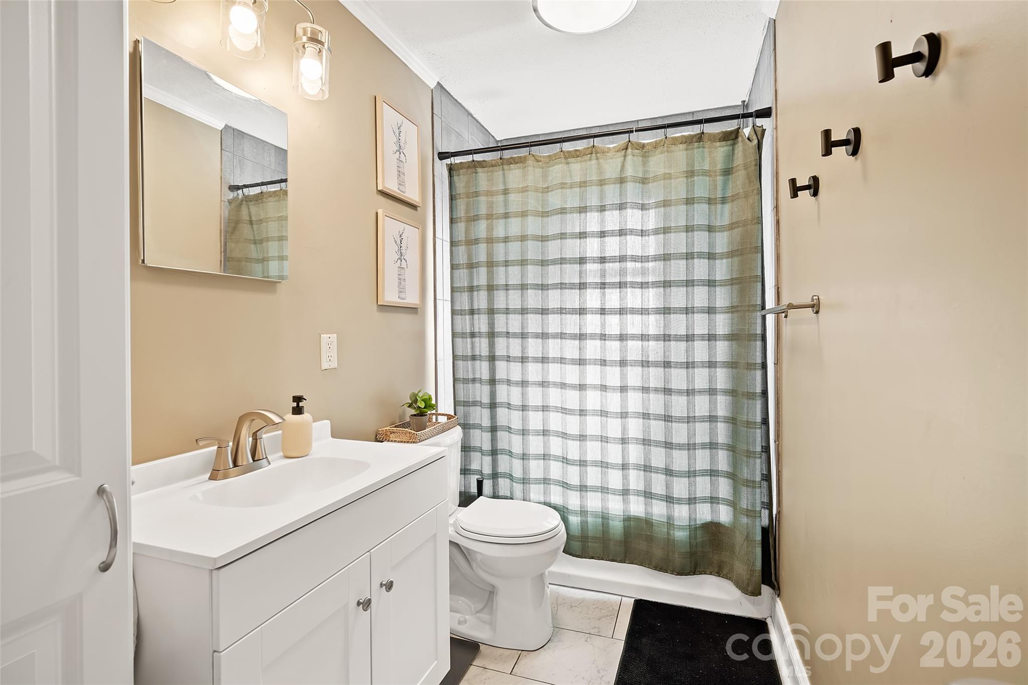 708 Prince Drive Hendersonville NC 28791