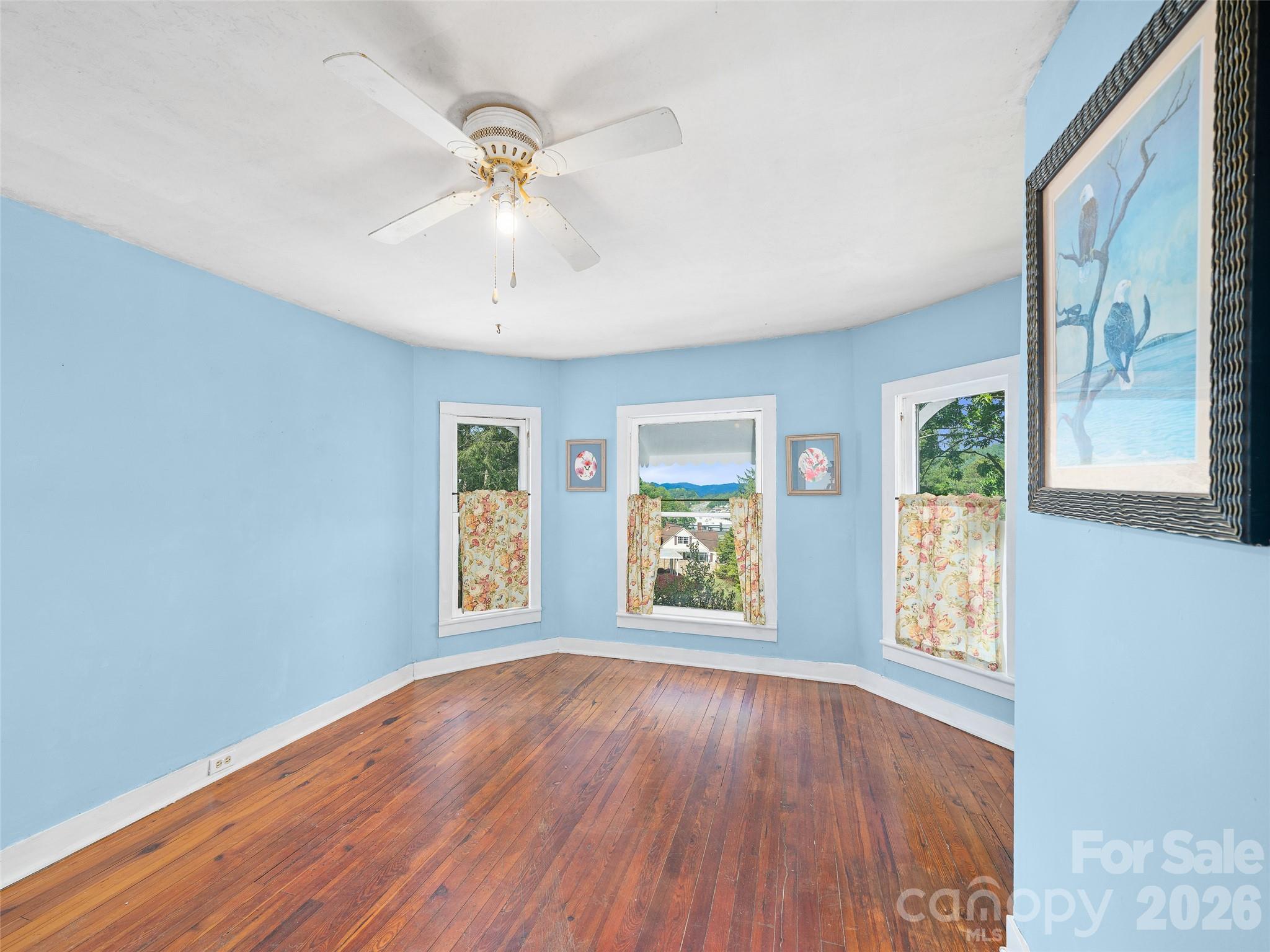 309 Hillside Drive Burnsville NC 28714