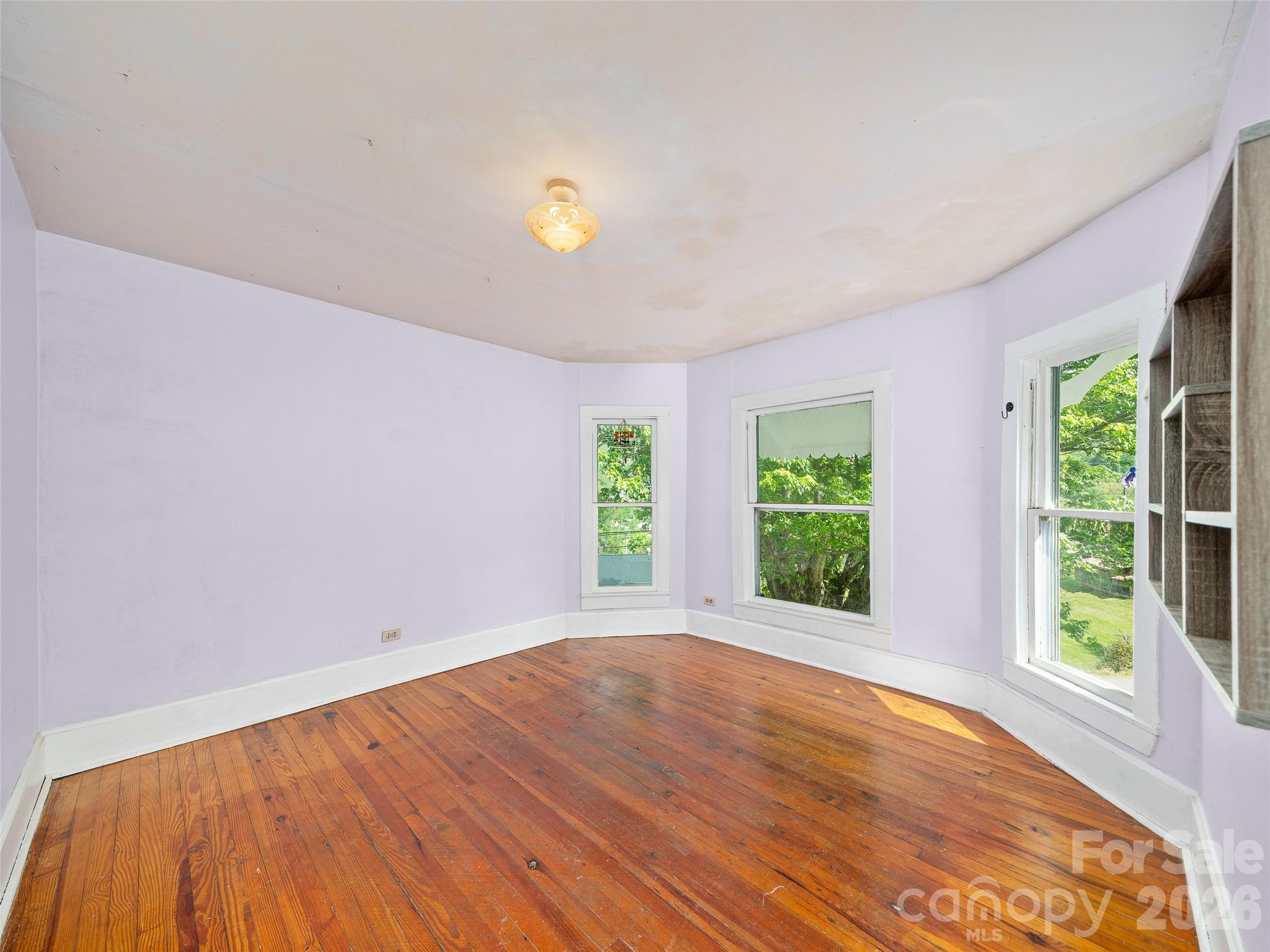 309 Hillside Drive Burnsville NC 28714