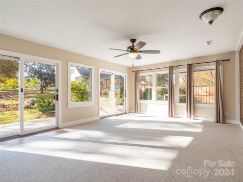 841 Sand Hill Road Asheville NC 28806