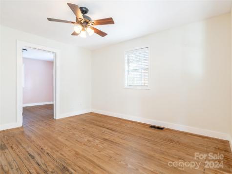 841 Sand Hill Road Asheville NC 28806