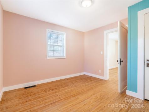 841 Sand Hill Road Asheville NC 28806