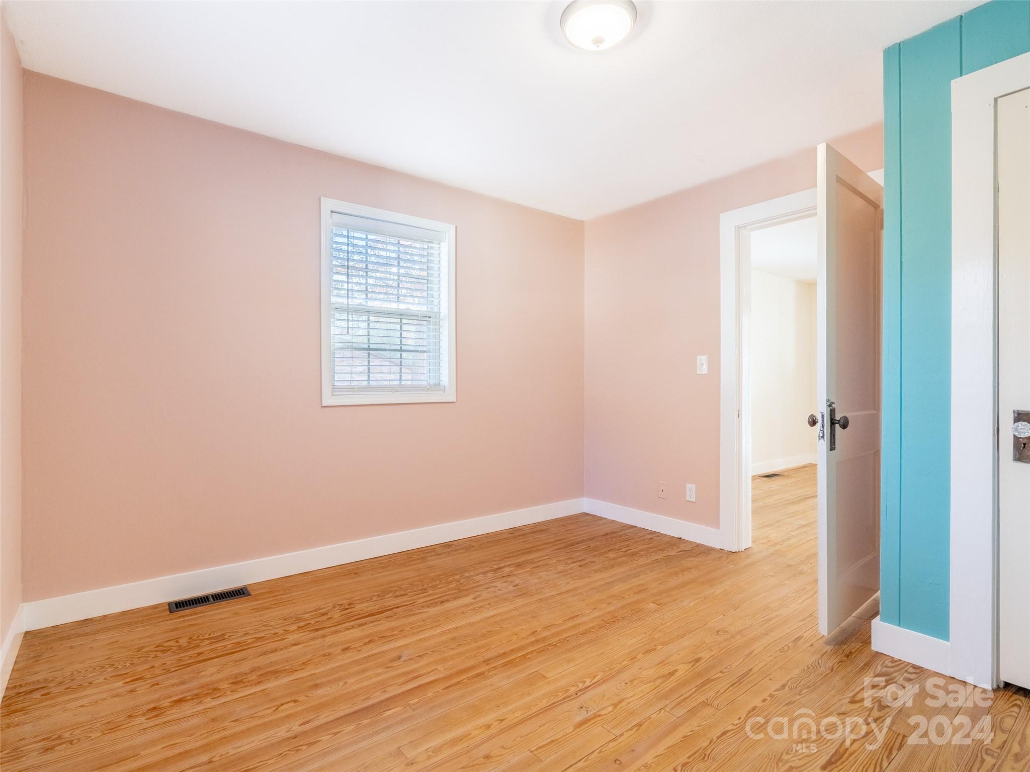 841 Sand Hill Road Asheville NC 28806