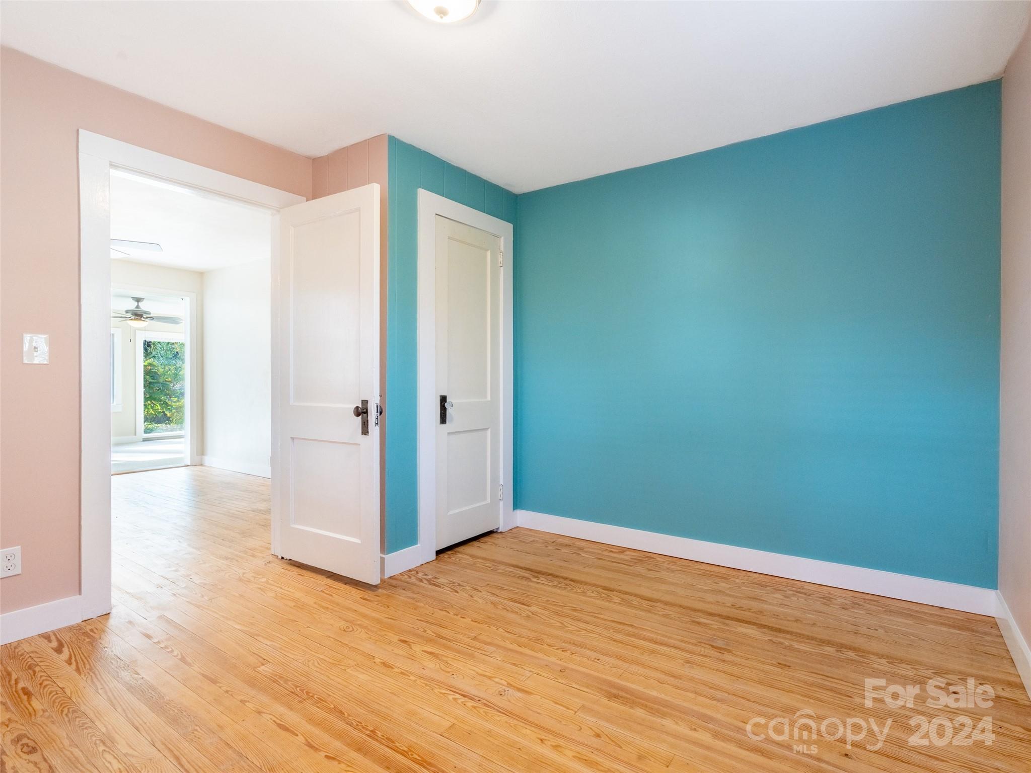 841 Sand Hill Road Asheville NC 28806