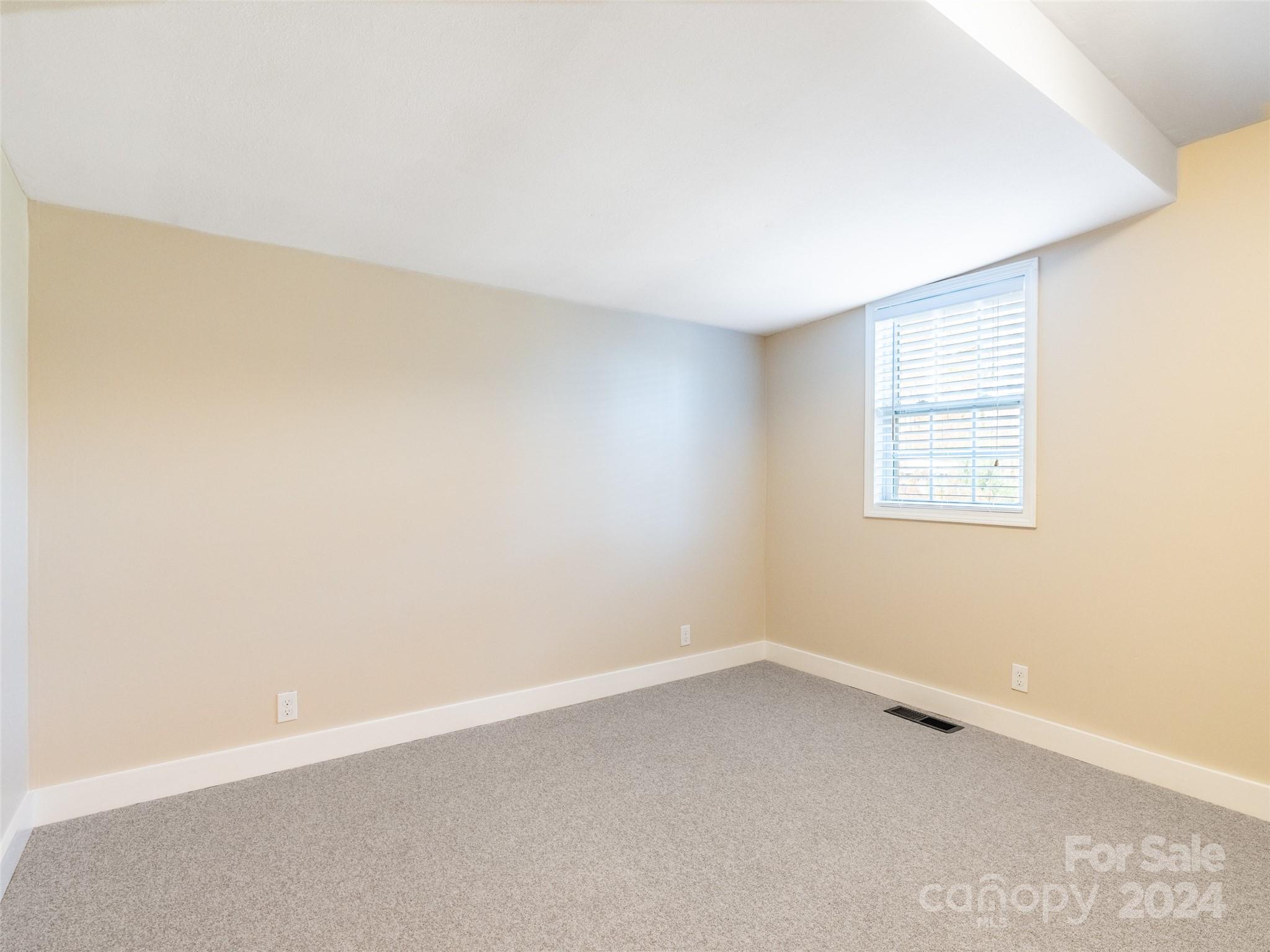 841 Sand Hill Road Asheville NC 28806