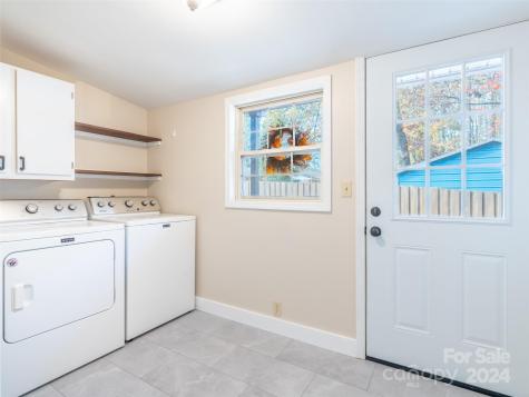 841 Sand Hill Road Asheville NC 28806