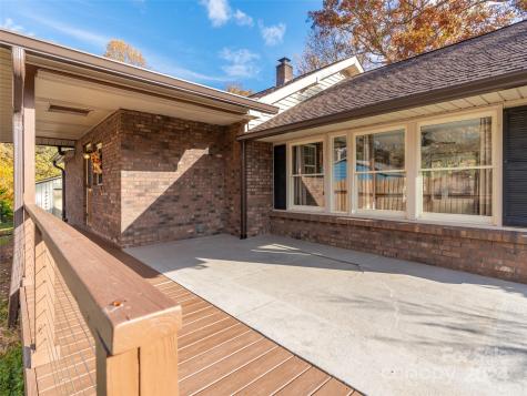 841 Sand Hill Road Asheville NC 28806