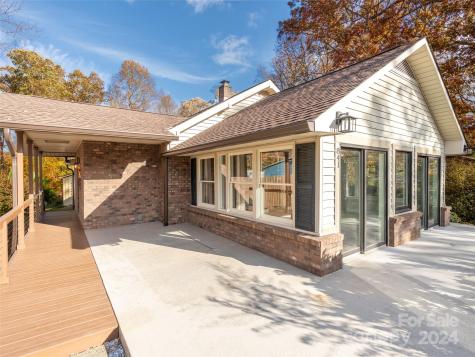 841 Sand Hill Road Asheville NC 28806