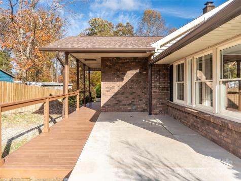 841 Sand Hill Road Asheville NC 28806