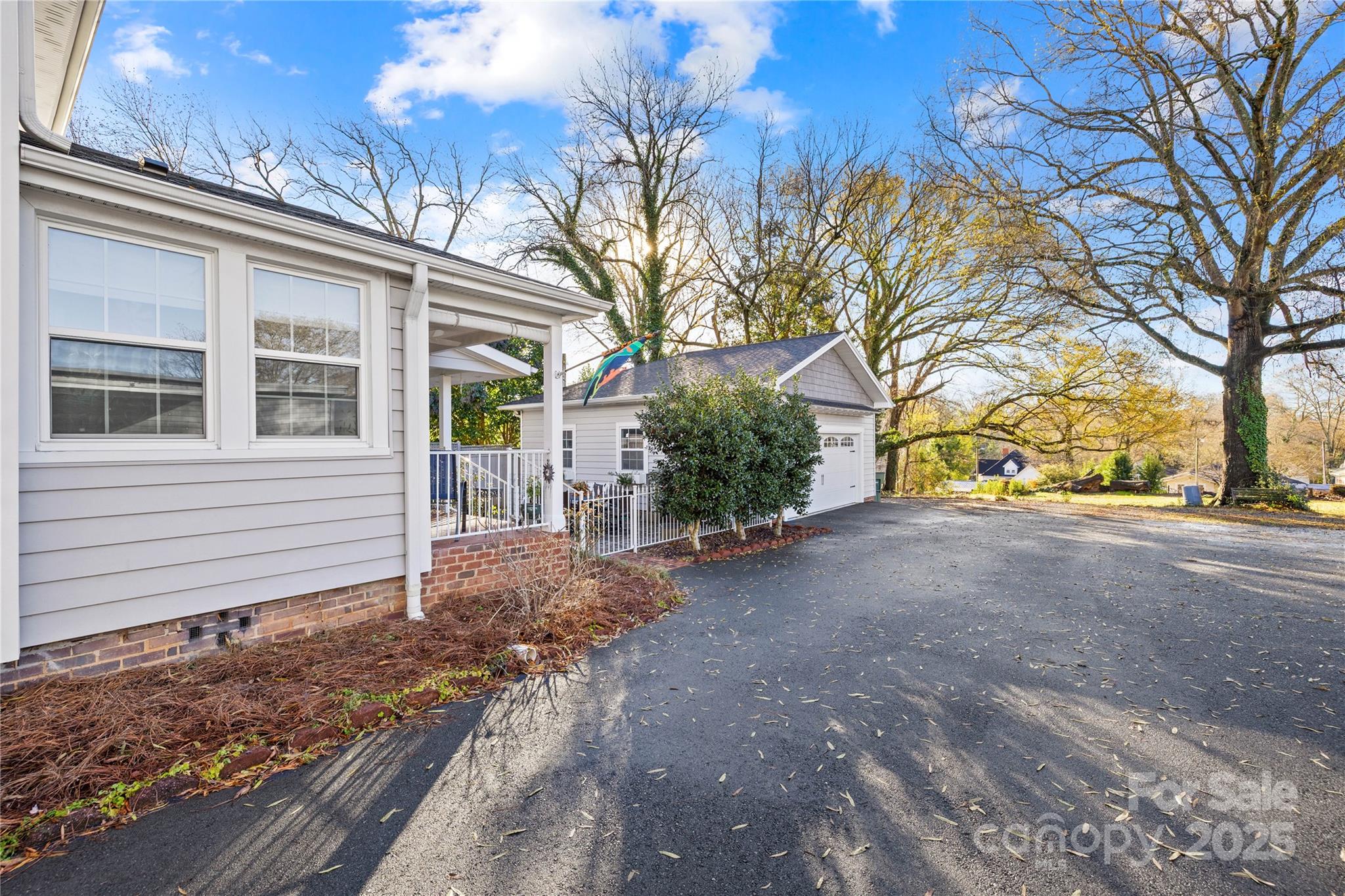209 W 3rd Avenue Gastonia NC 28052