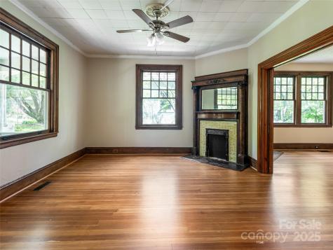 63 Cumberland Avenue Asheville NC 28801
